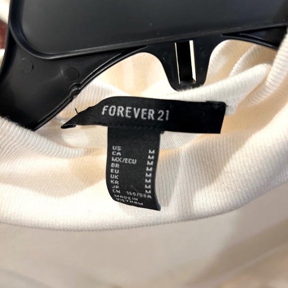 NWNT Forever 21 Cream Sleeveless Fitted Contour Dress 2025 - Picture 2 of 7